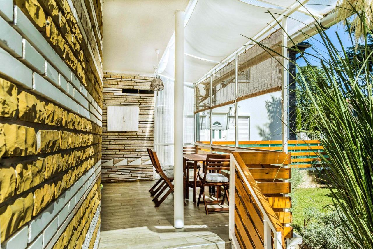 Green Stone Apartments Hajdúszoboszló المظهر الخارجي الصورة
