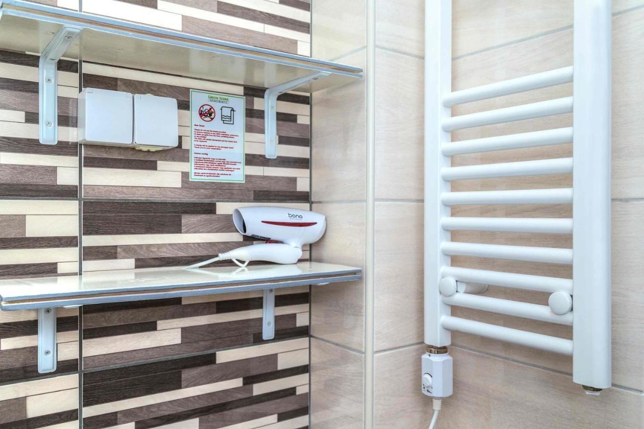 Green Stone Apartments Hajdúszoboszló المظهر الخارجي الصورة