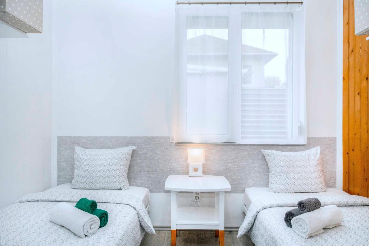 Green Stone Apartments Hajdúszoboszló المظهر الخارجي الصورة