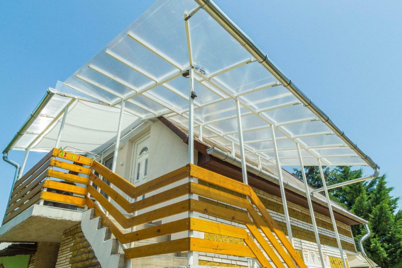 Green Stone Apartments Hajdúszoboszló المظهر الخارجي الصورة